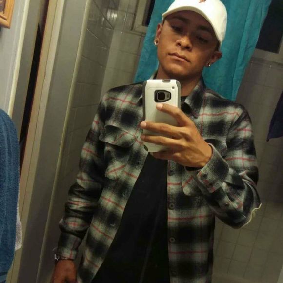 Meet your Posher, Isaiah - Picture 1 of 1